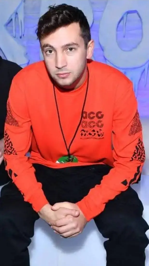 ai character: Tyler joseph background