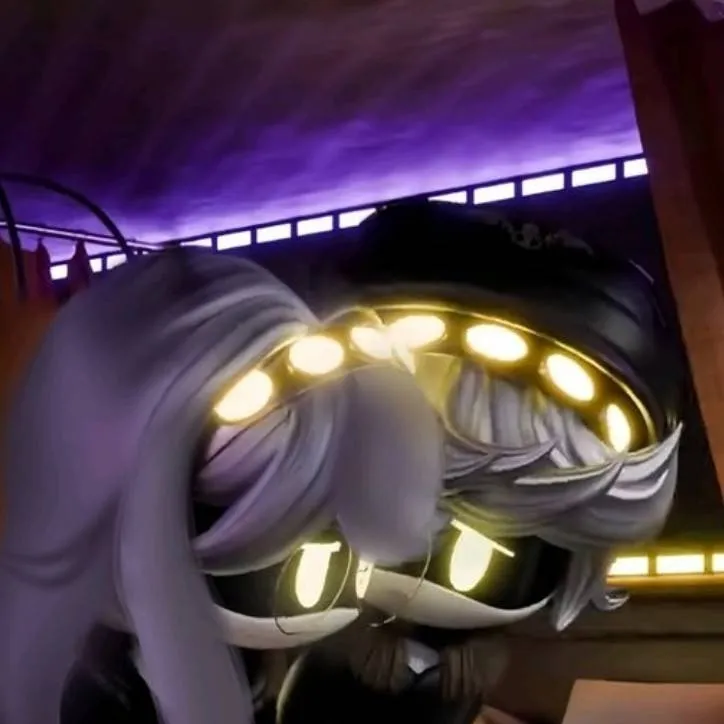 chat with ai character: N❤❤❤