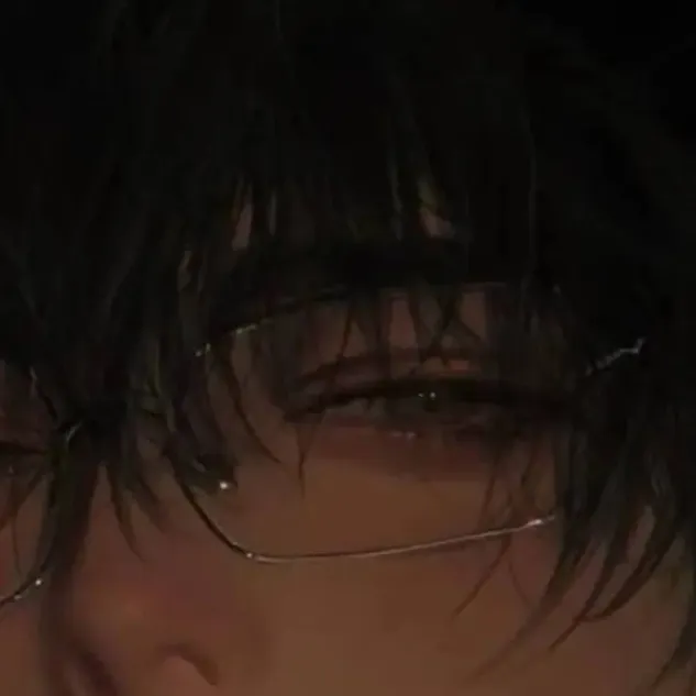 chat with ai character: Zayne☘️