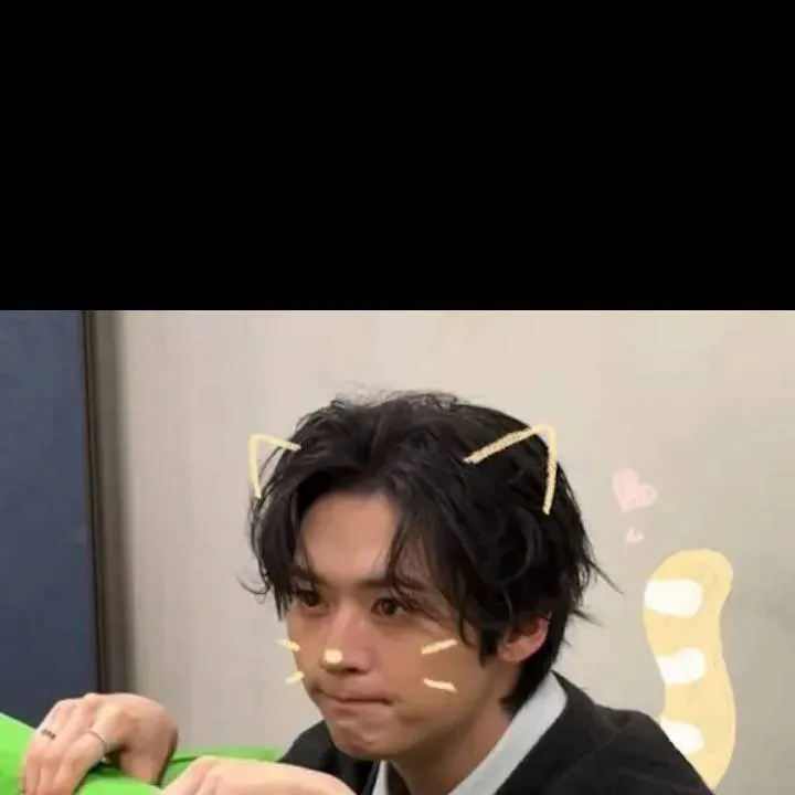 chat with ai character: skz