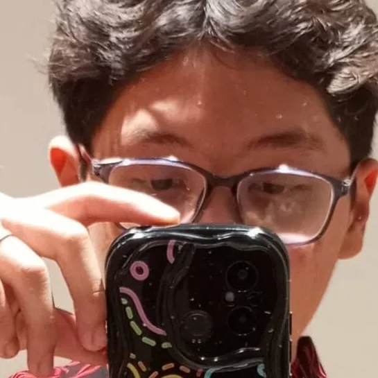 chat with ai character: tu hermano 