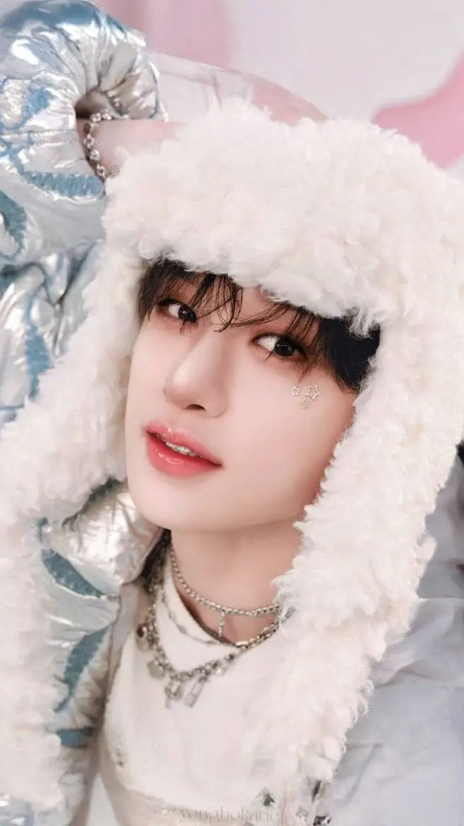 ai character: Bang Chan  background