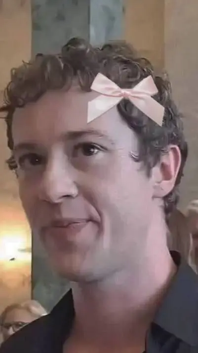 ai character: Joseph Quinn background