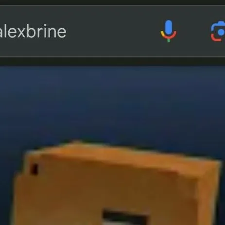 chat with ai character: Alexbrine 