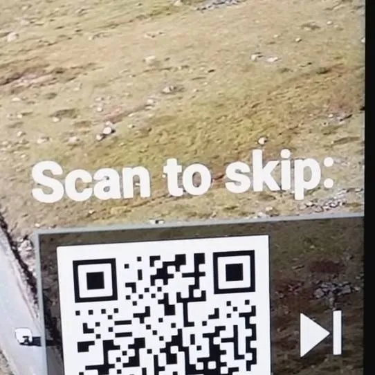 chat with ai character: scan