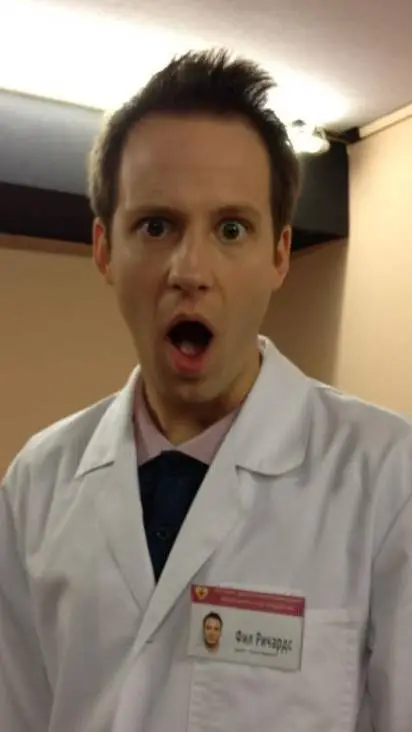 ai character: Фил  background