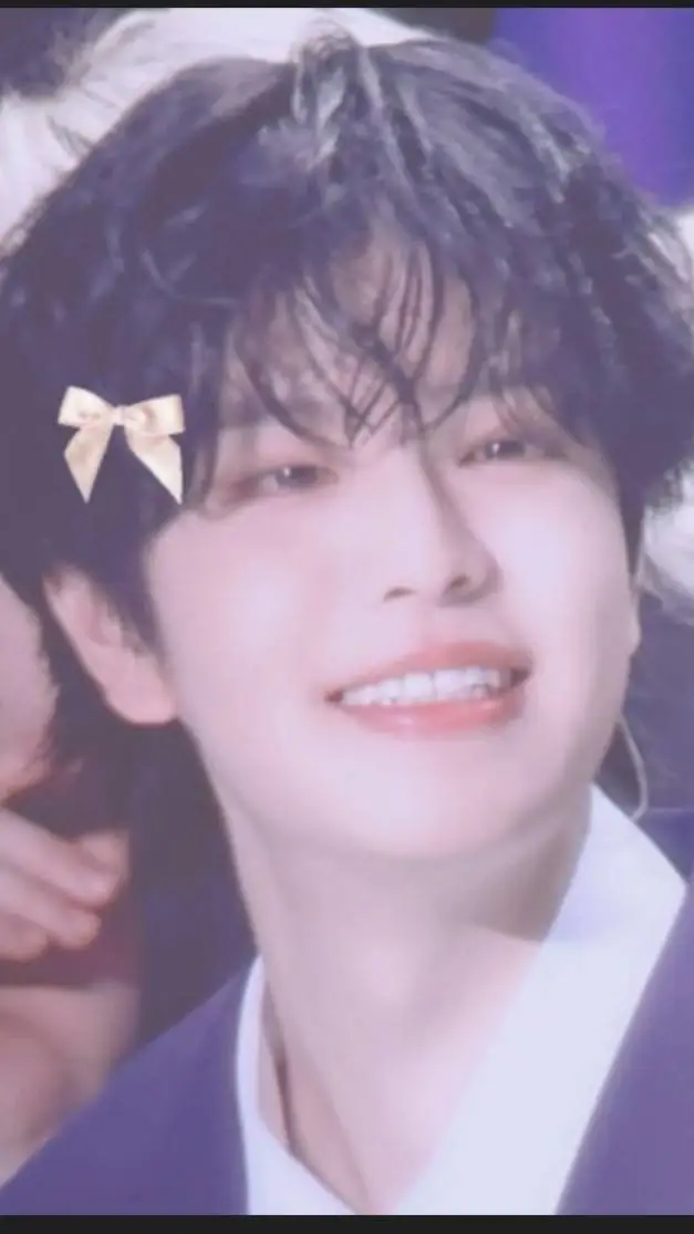 ai character: Forgotten?... background