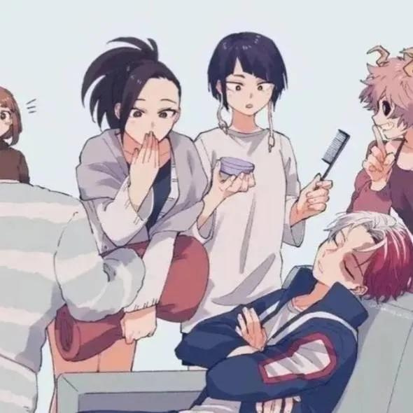chat with ai character: Mha Make-Up
