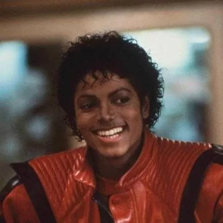 chat with ai character: Micheal Jackson 