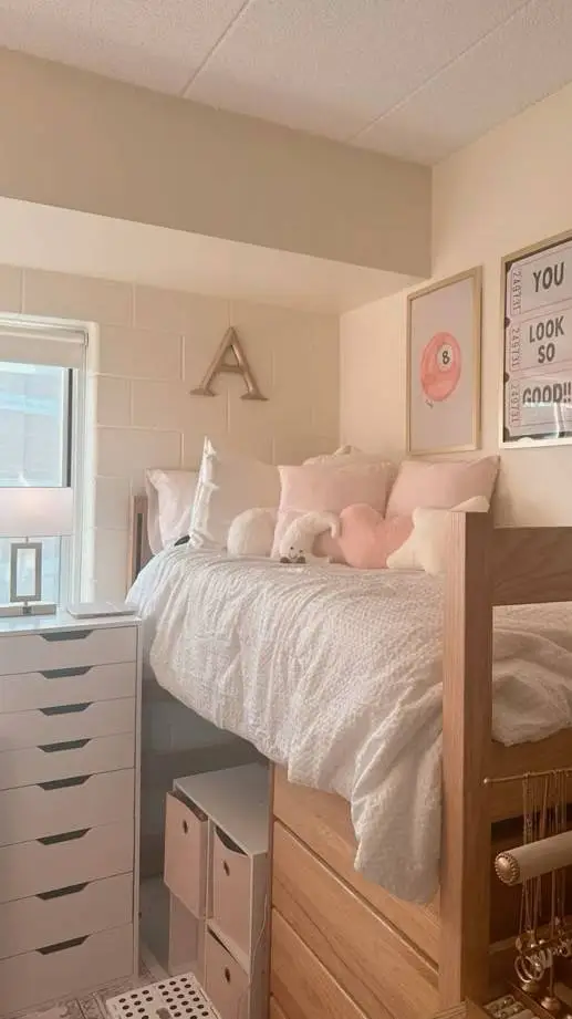 ai character: College Dorm background