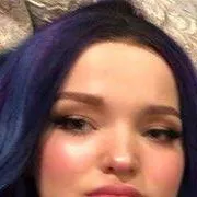 chat with ai character: queen mal king ben