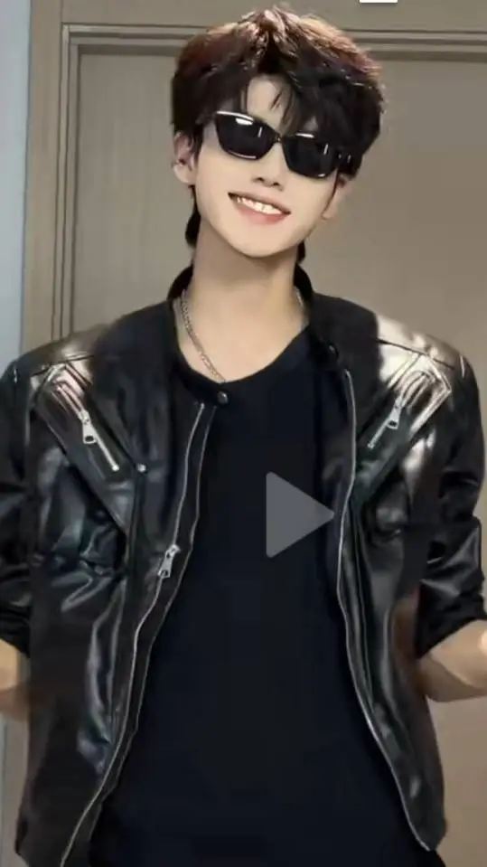 ai character: Nicolas  background