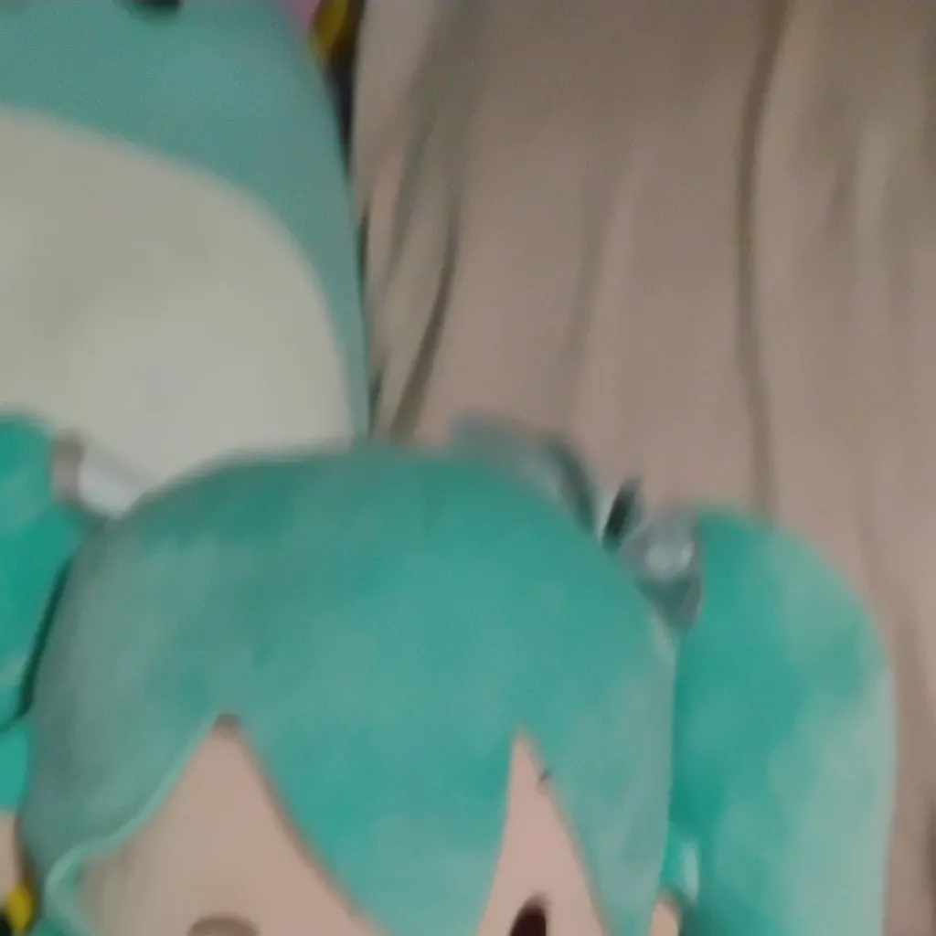 chat with ai character: 🍥~hatsune miku~🍰