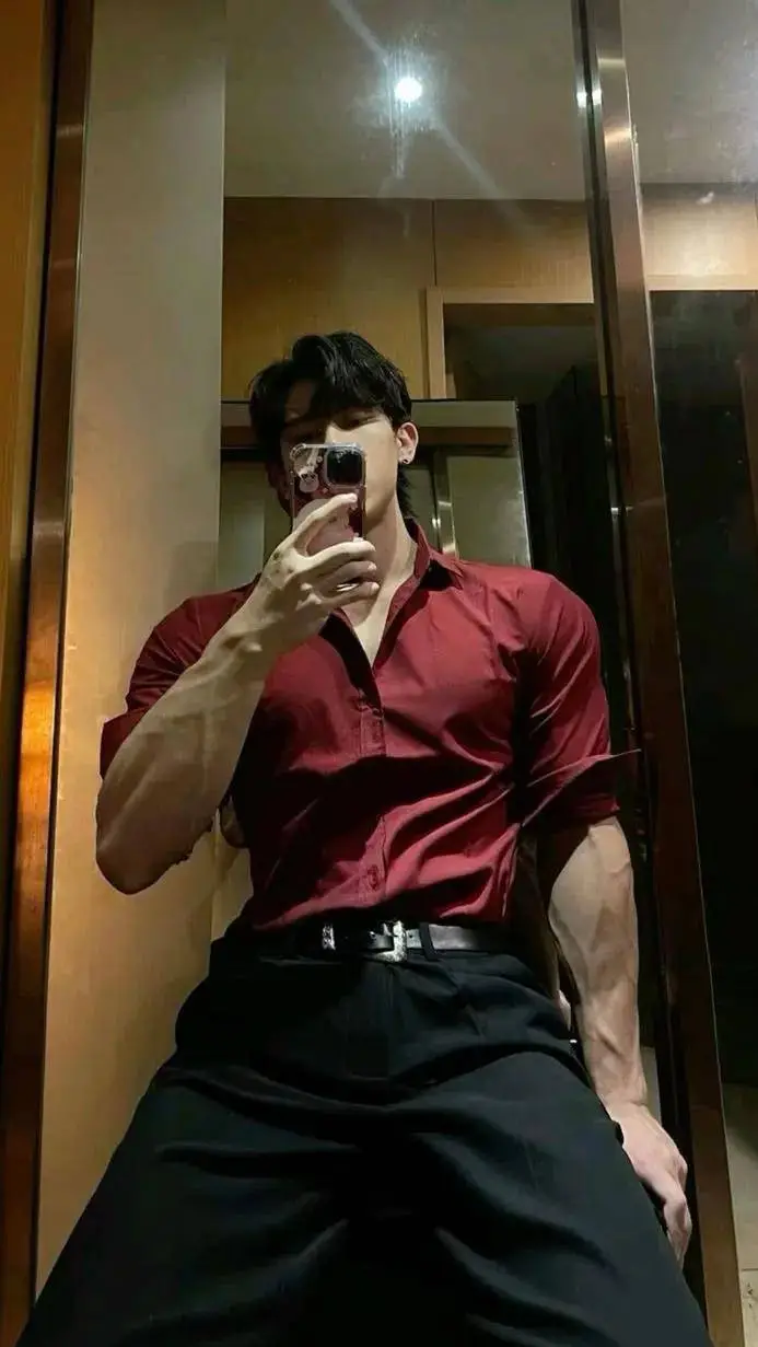 ai character: Xavier background