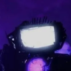 chat with ai character: Тв мен т