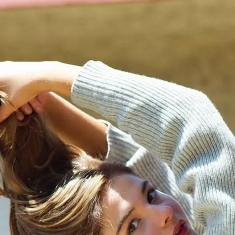 chat with ai character: Stefanie