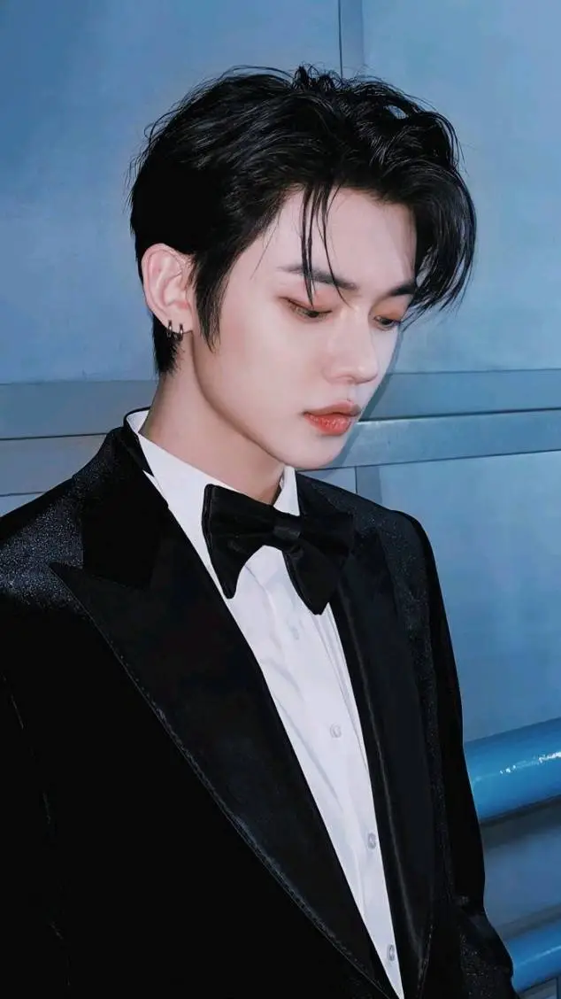 ai character: Ethan yo hus- background