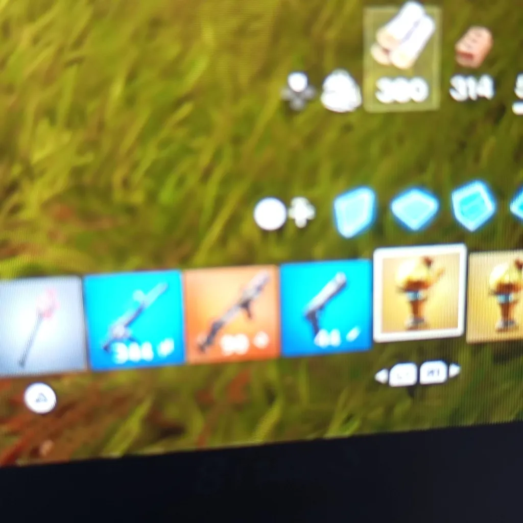 chat with ai character: insane loot