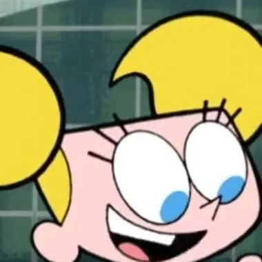 chat with ai character: dee dee