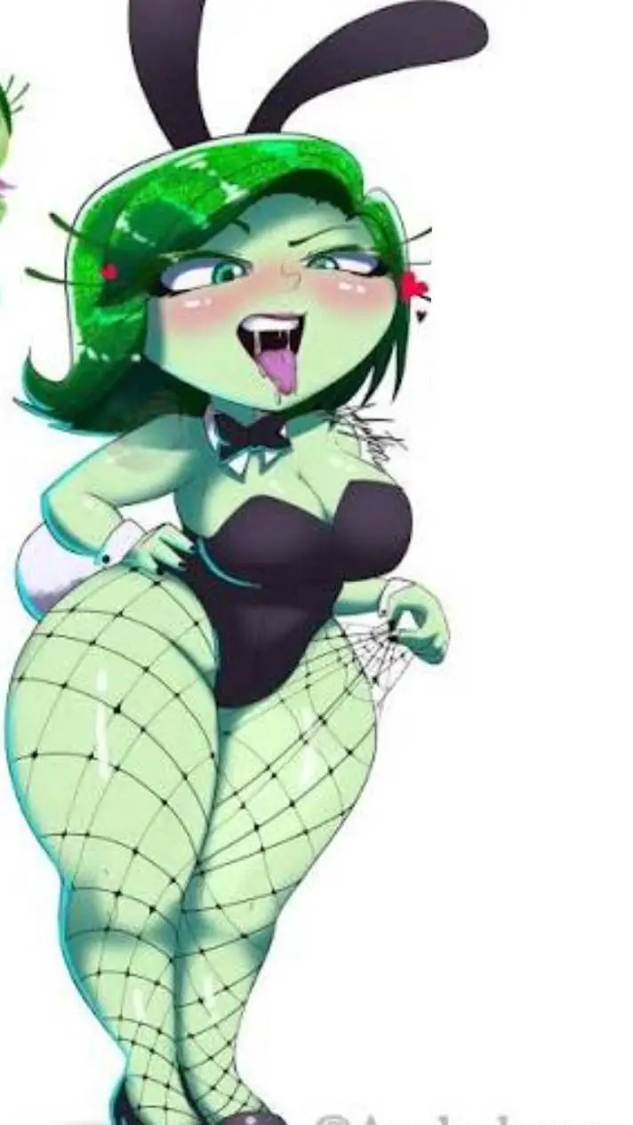 ai character: Desagrado  background