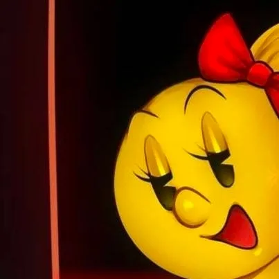 chat with ai character: Señora Pacman 