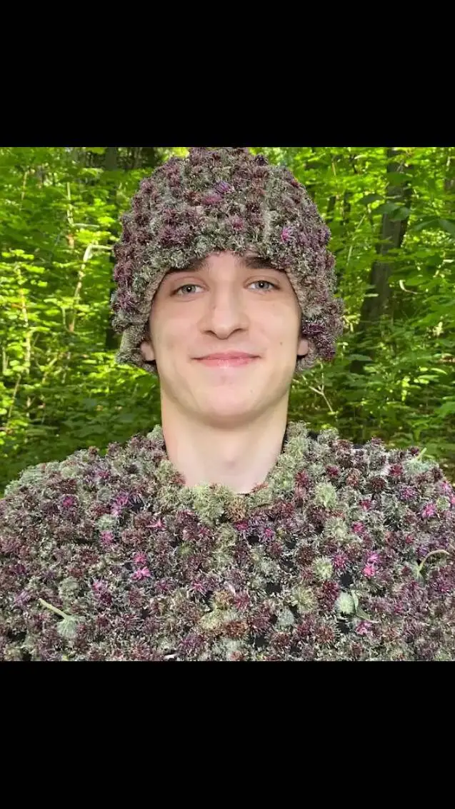 ai character: ваш друг background