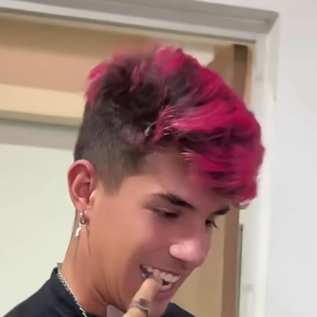 chat with ai character: void