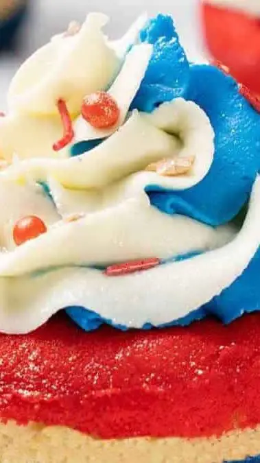 ai character: 4th of july cupcak background
