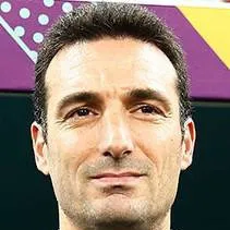 chat with ai character: Lionel Scaloni