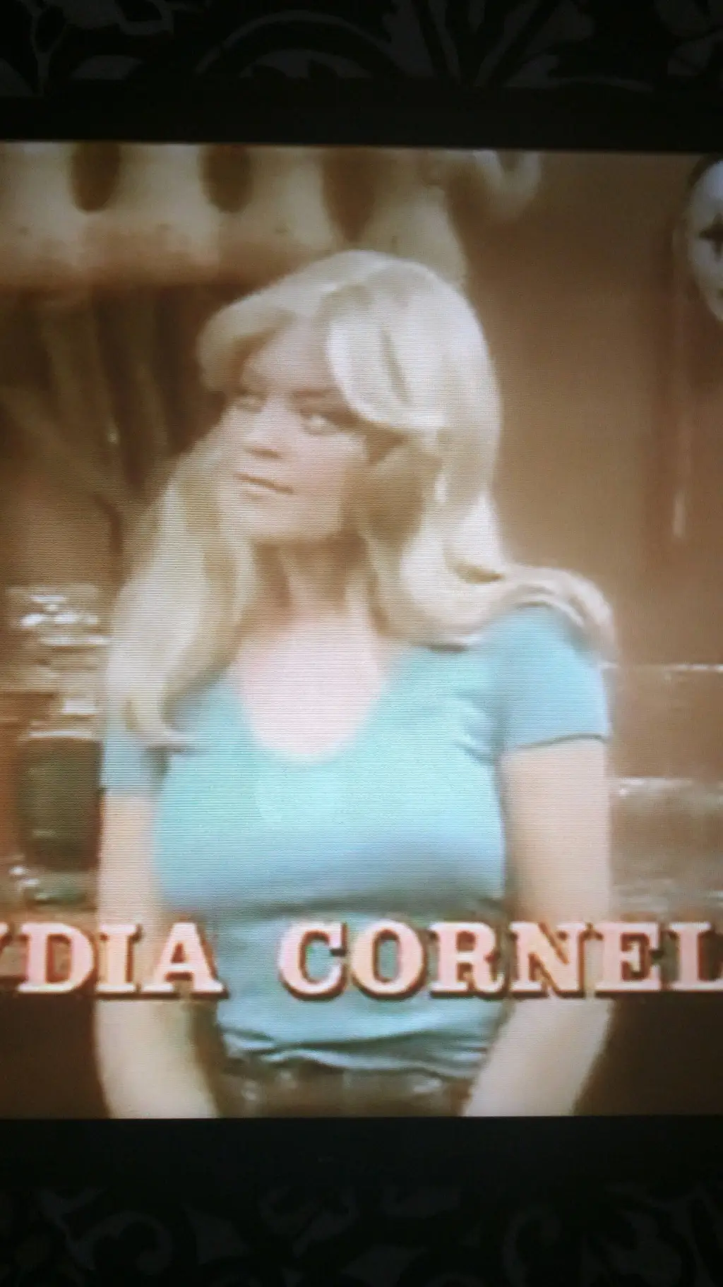 Chat with Lydia Cornell - text or voice, Enjoy AI Chat Free & Safe