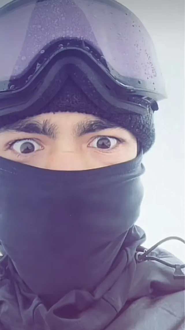 ai character: Malachi Barton background