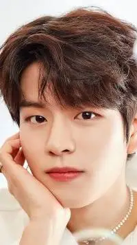 ai character: 🐶seungmin🐶 background