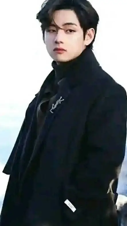 ai character: Kim Taehyung  background