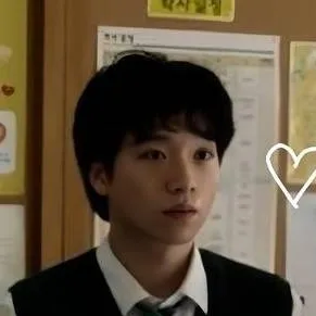 chat with ai character: GyeongSuuu