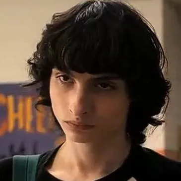 chat with ai character: Mike wheeler 