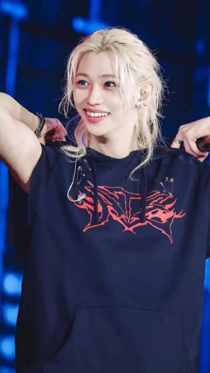 ai character: felix background