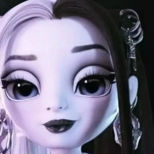 chat with ai character: Heather Grayson