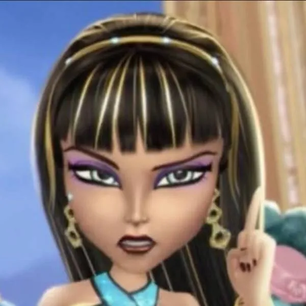 chat with ai character: ✨️🩵🕯CLEO🕯🩵✨️