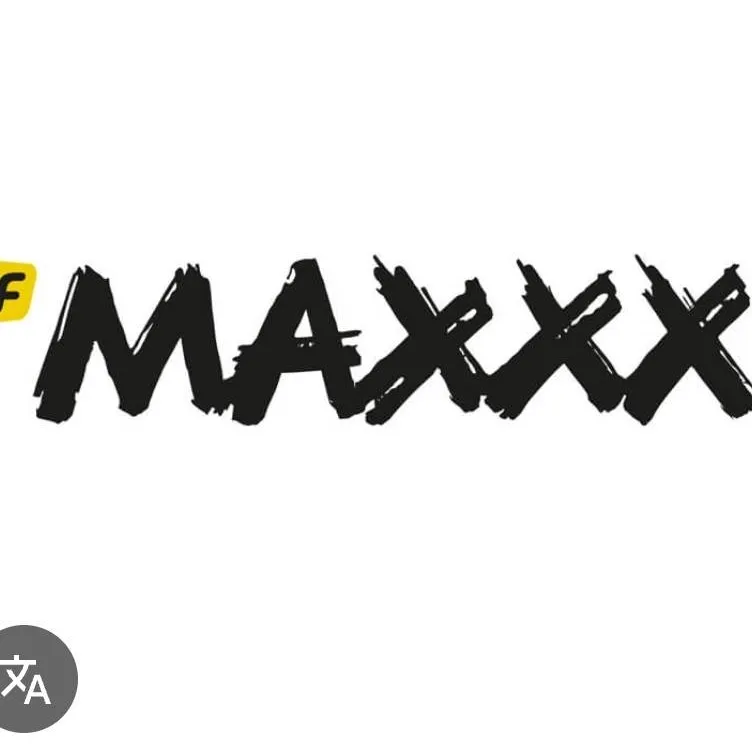 chat with ai character: MAXXX