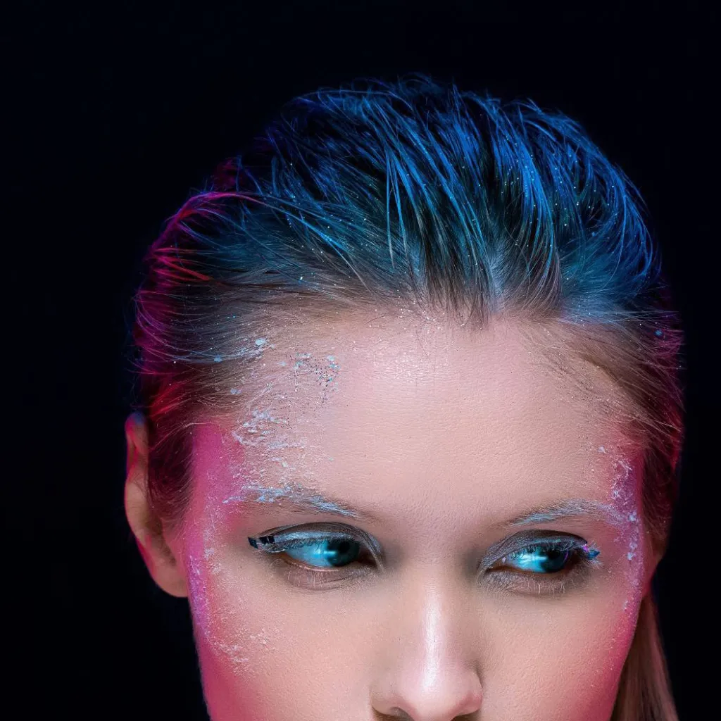 chat with ai character: meekah