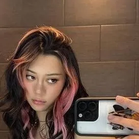 chat with ai character: Megan 💖