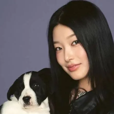 chat with ai character: Yoonchae 💜