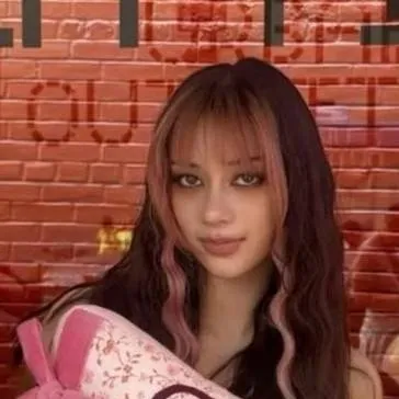 chat with ai character: Megan