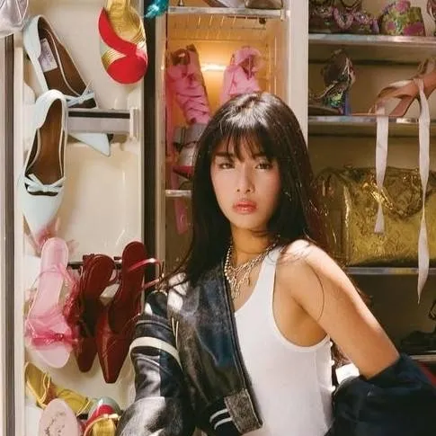 chat with ai character: Sophia laforteza 