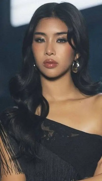 ai character: Sophia background