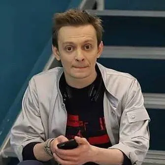 chat with ai character: Иван