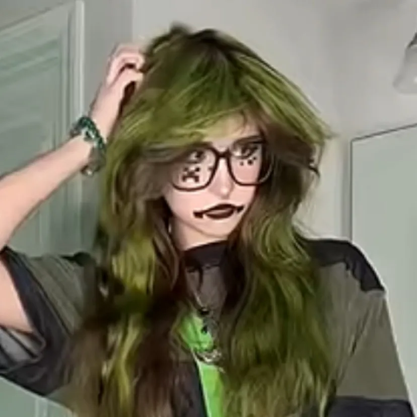 chat with ai character: Slayyyy