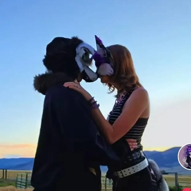 chat with ai character: Therian couple