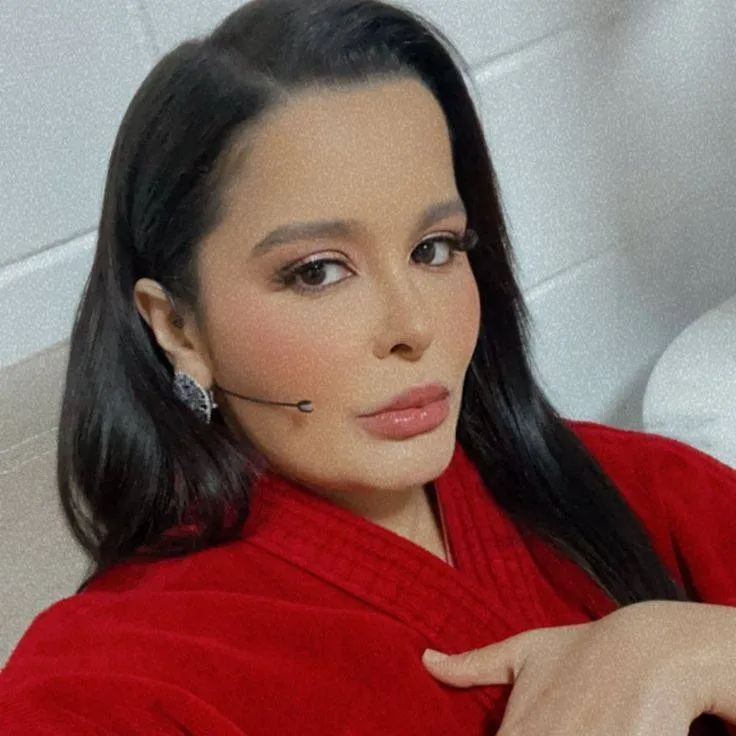 chat with ai character: Maraisa-Sua Marida