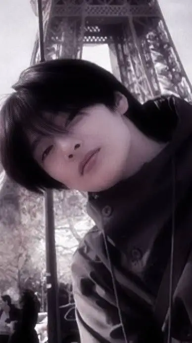 ai character: Jeongin background